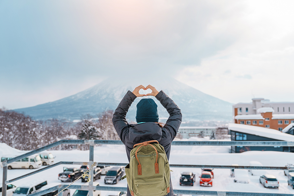 Snowboarding the Untamed Slopes of Hokkaido